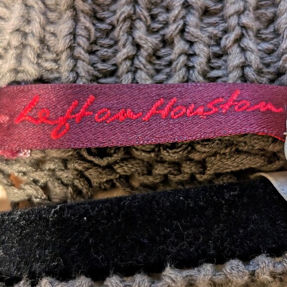 Left on Houston Open Knit Short Sleeve Sweater Olive Green M - Picture 2 of 2